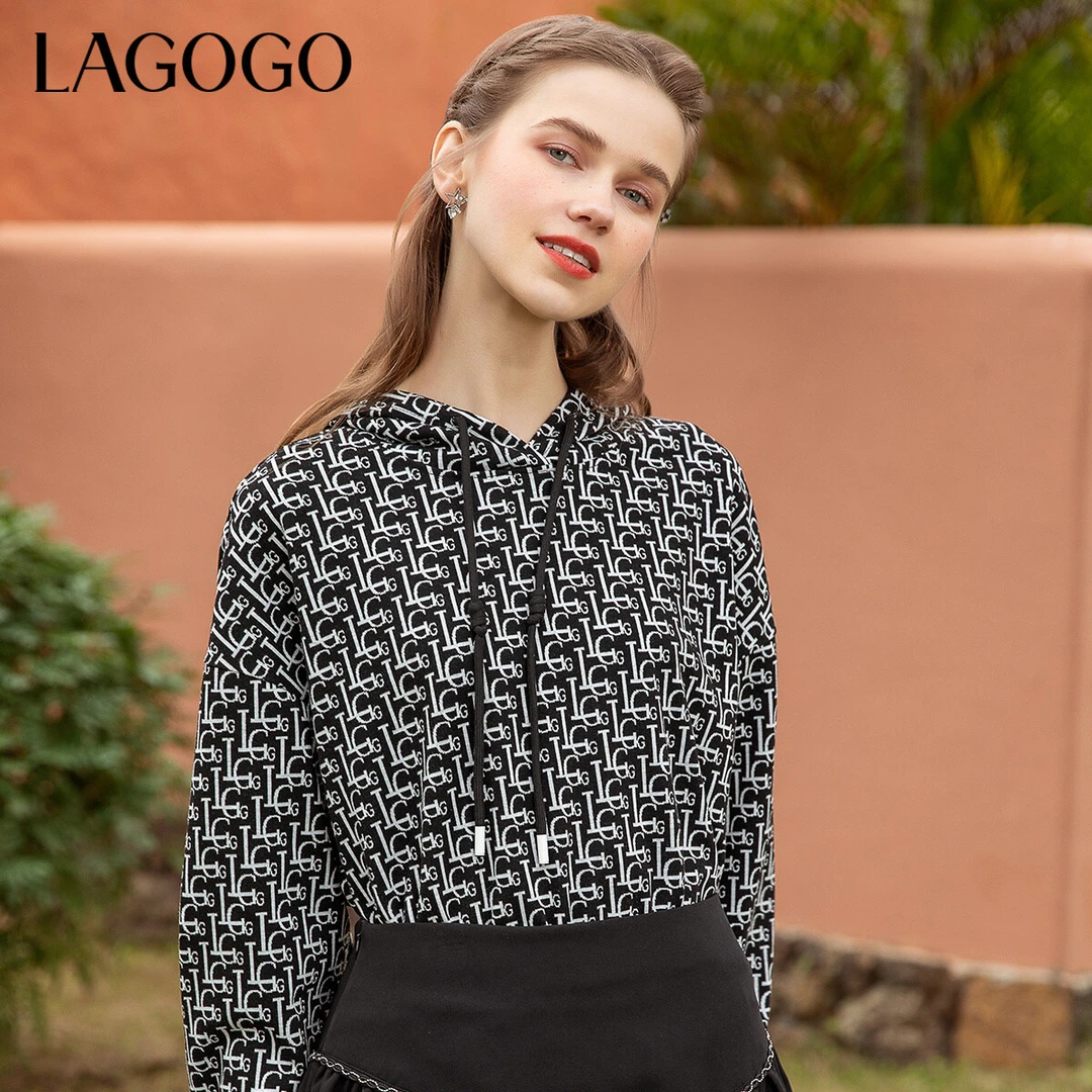 Lagogo拉谷谷春季新款连帽抽绳字母复古印花卫衣女短款洋气