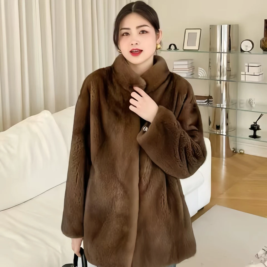 0166妈妈秋冬新款高贵外套中老年女士冬装时尚