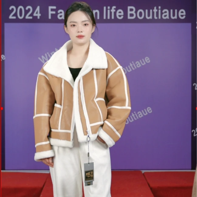 095女装洋气时尚高端妈妈冬季外套