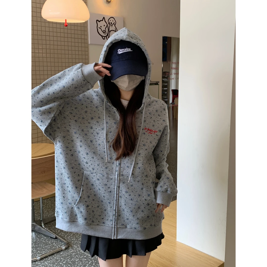 樊范儿2024新款连帽开衫卫衣女百搭设计休闲文艺范时尚外套-24568