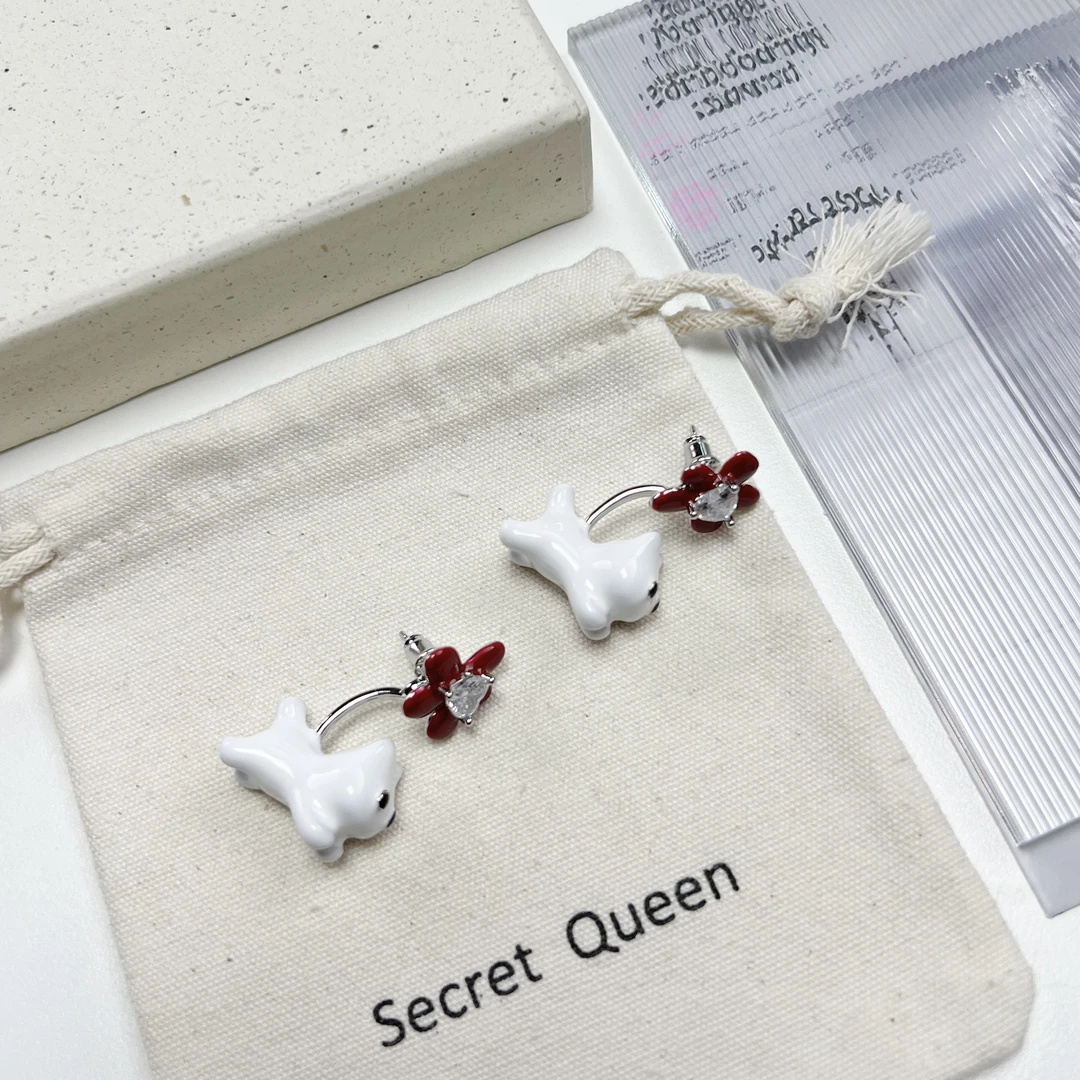 铜合金珐琅耳饰 小众设计白色画油花朵前后带耳钉AE129