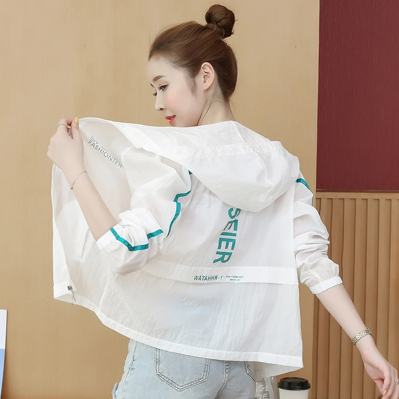 防晒衣女2025夏季新款韩版连帽防晒服短款宽松薄外套洋气时尚上衣