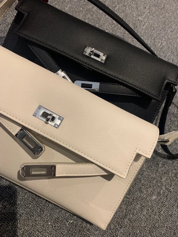 【E-shine】黑色/白色单肩百搭包包