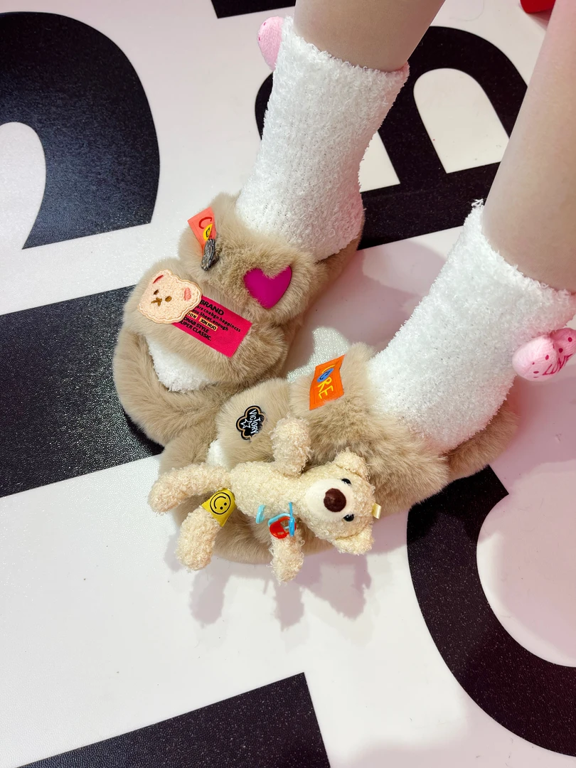 小熊布偶--潮流居家可外穿毛毛拖鞋