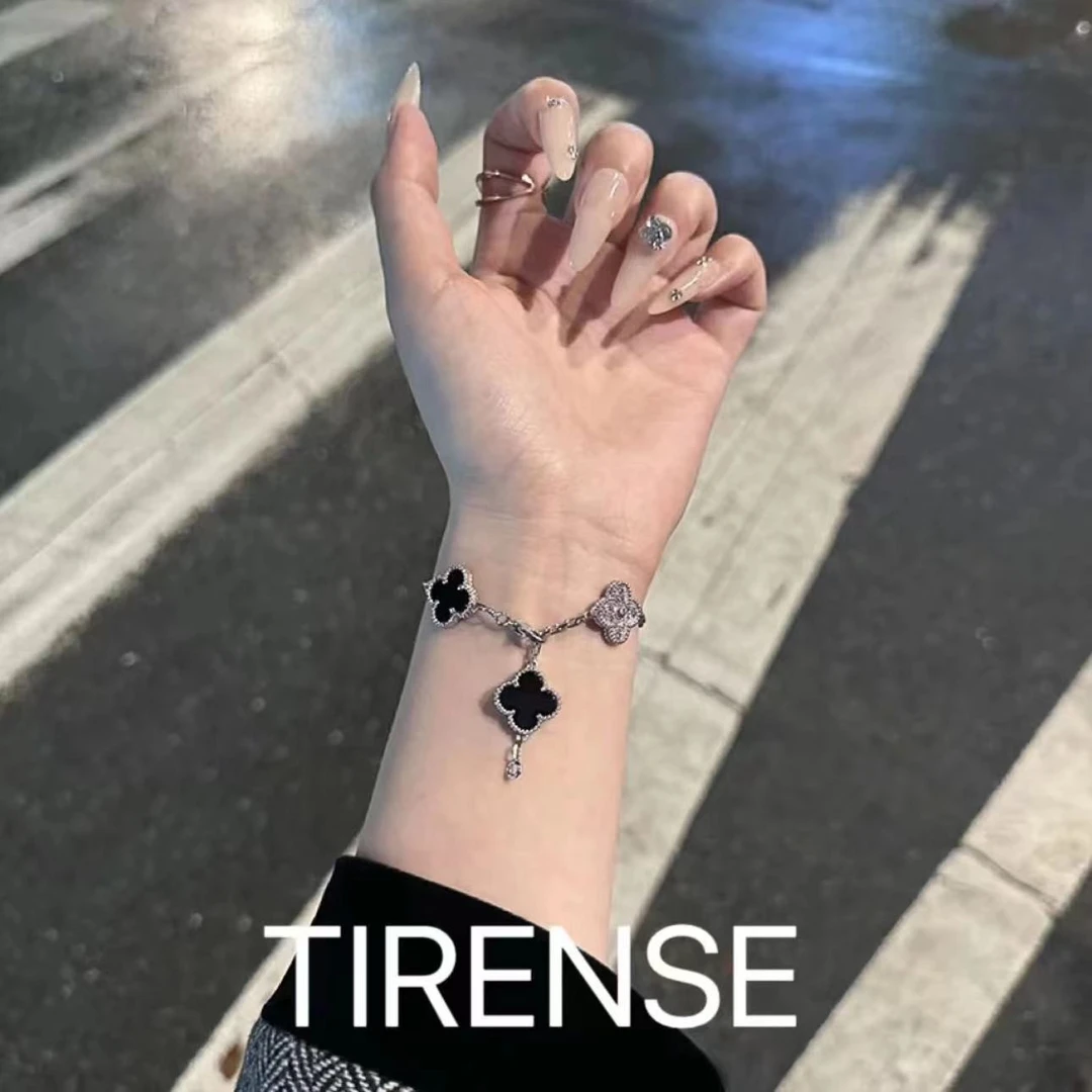 TIRENSE/狄伦斯 铜合金手链 高定黑色五花系列轻奢气质大牌手链