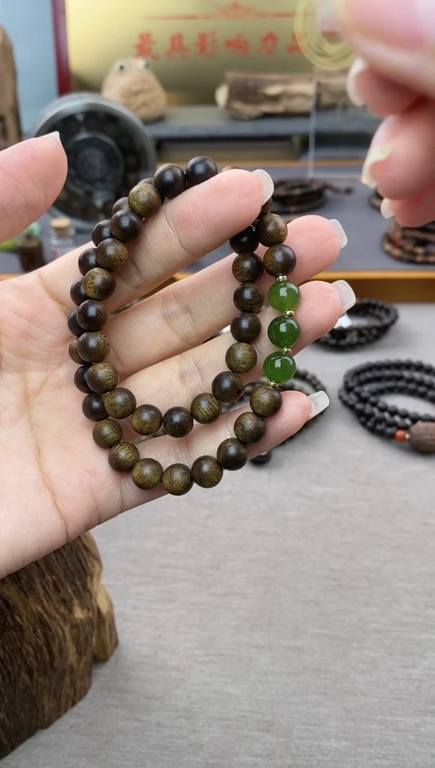 【闪购商品】沉香手串双圈芽庄玉化白棋楠0.8沉水+配饰