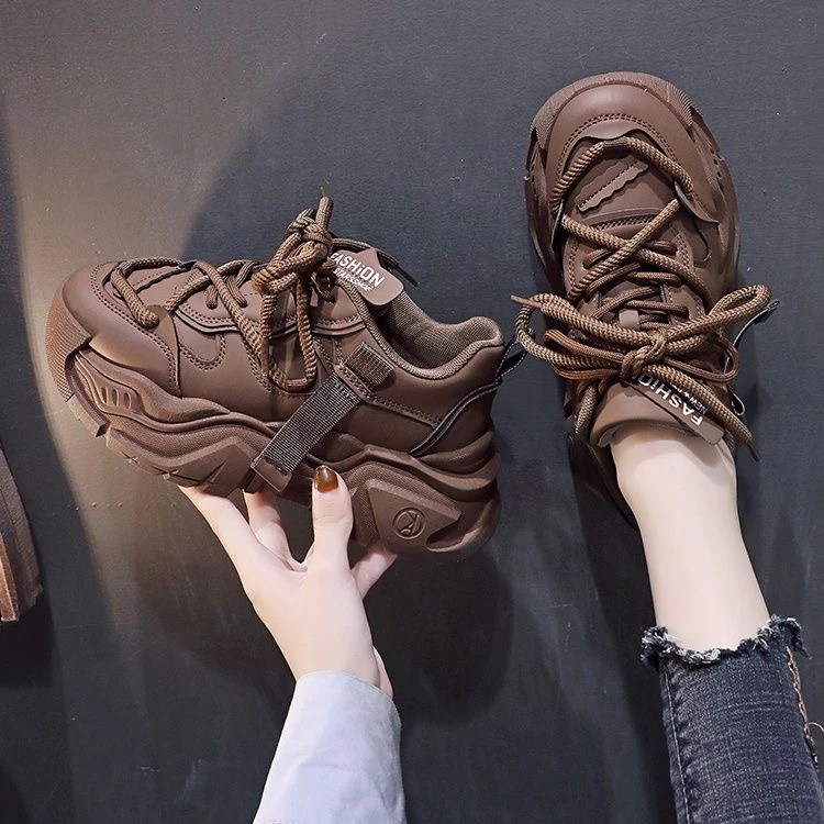 【现货】黑色老爹鞋女2024春季新款网红超火轻便厚底增高运动鞋子