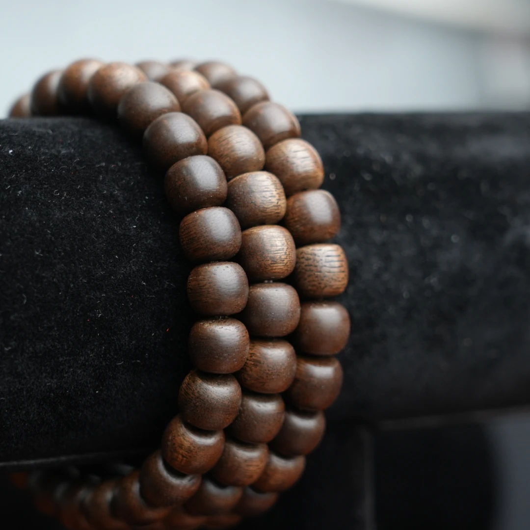 越南野生楠沉水级沉香手串8mm左右（多样性发货发一件）1112-1