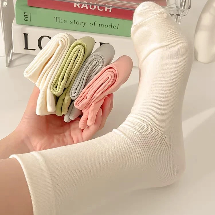 【爱心助力】双秋冬简约纯色舒适袜子女中筒堆堆袜宽口月子袜黑