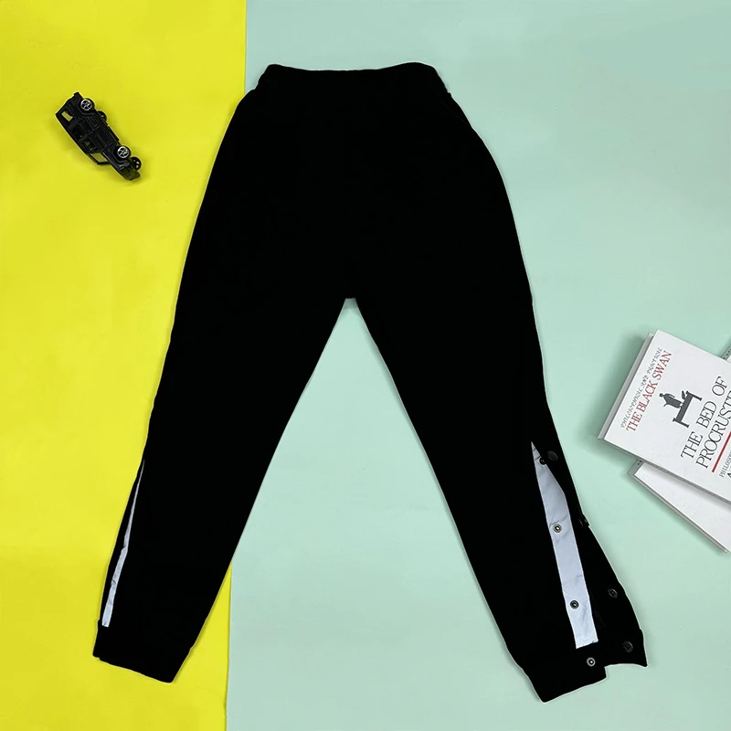 休闲排扣款运动裤中大童帅气裤子