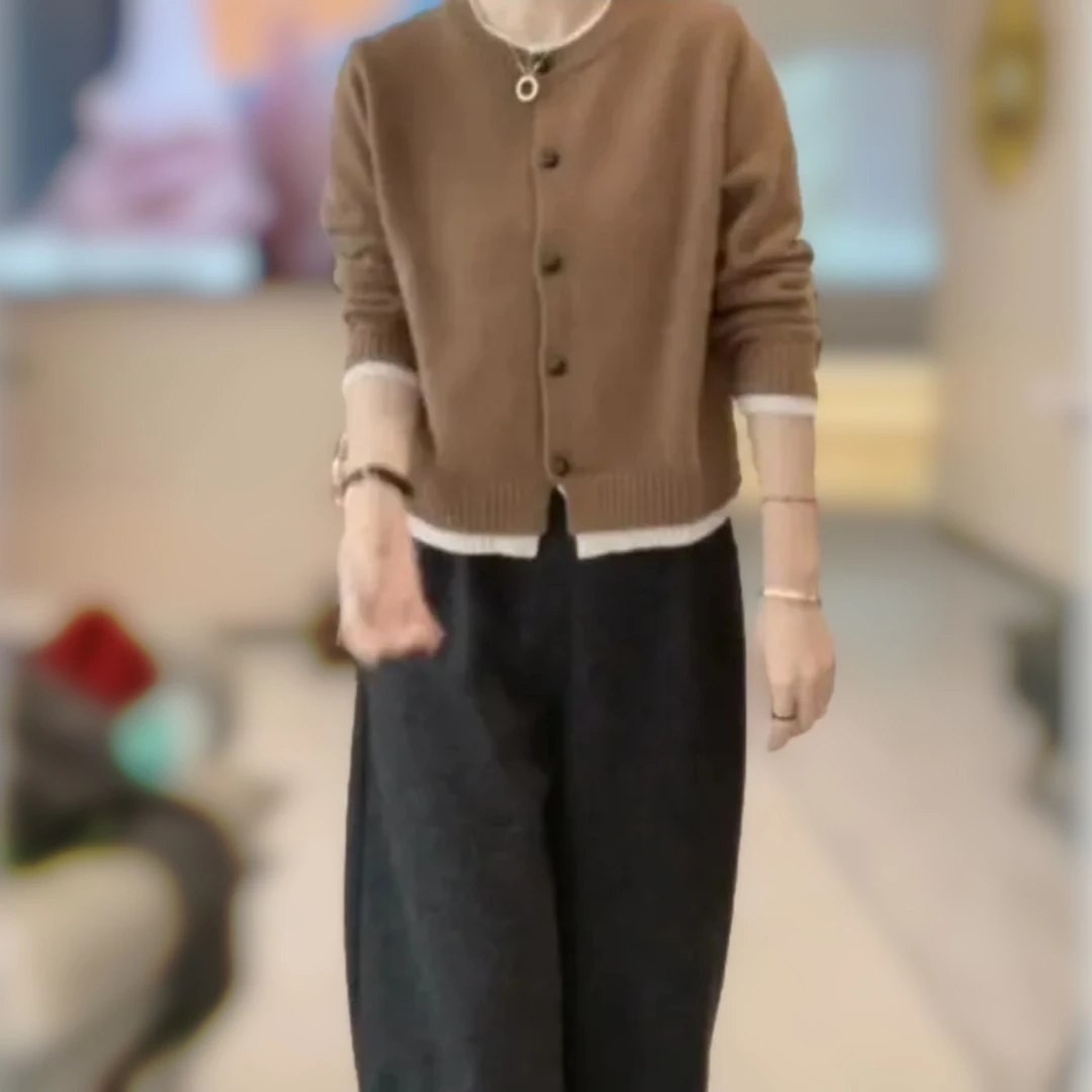 新款时尚百搭显瘦女装2025秋冬撞色女装上衣女款外套圆领假两件