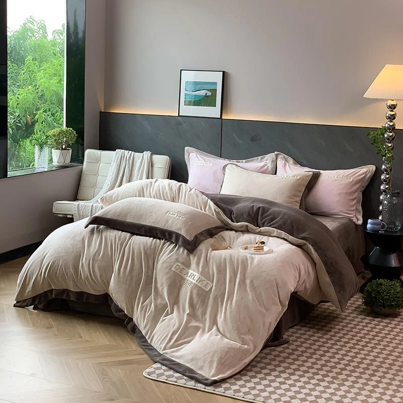 秋冬高克重休闲轻奢风床上用品加绒被套刺绣牛奶绒保暖床单四件套