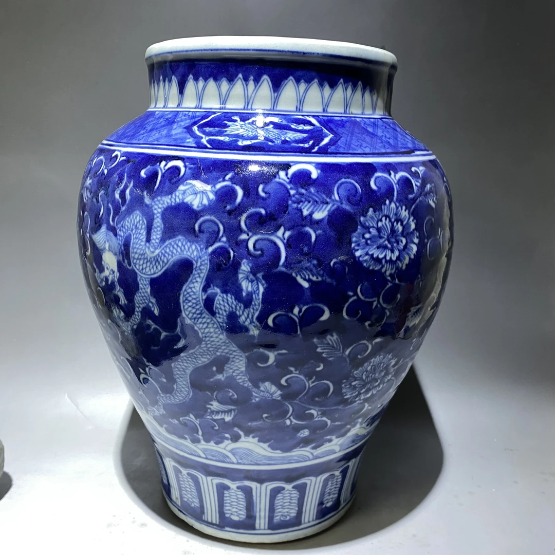 青花留白龙纹大罐#668#