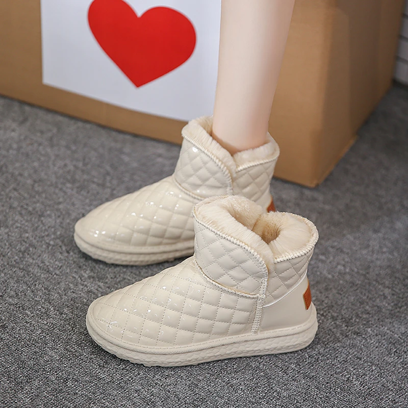 雪地靴女防水冬季2022年新款加绒面包棉鞋学生韩版百搭亮面短靴女