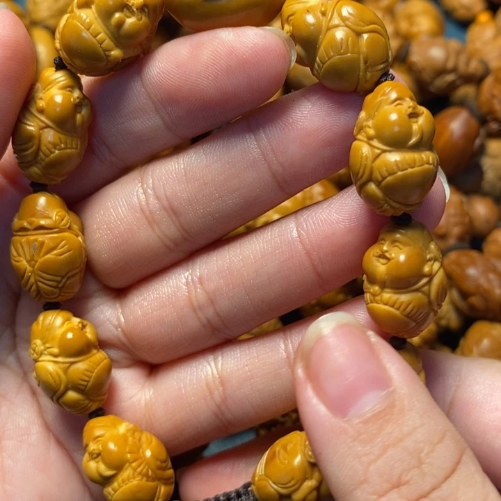 橄榄核核雕橄榄核