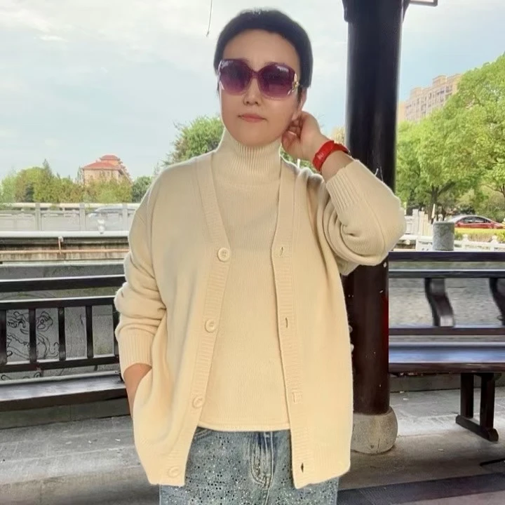 时尚018新款宽松休闲100羊毛两件套纯色开衫加背心