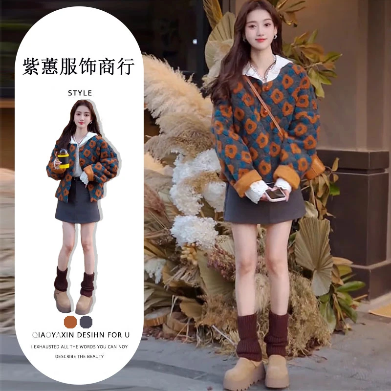 春季搭配一整套2025年新款连帽上衣立体花朵设计感外套短裙三件套