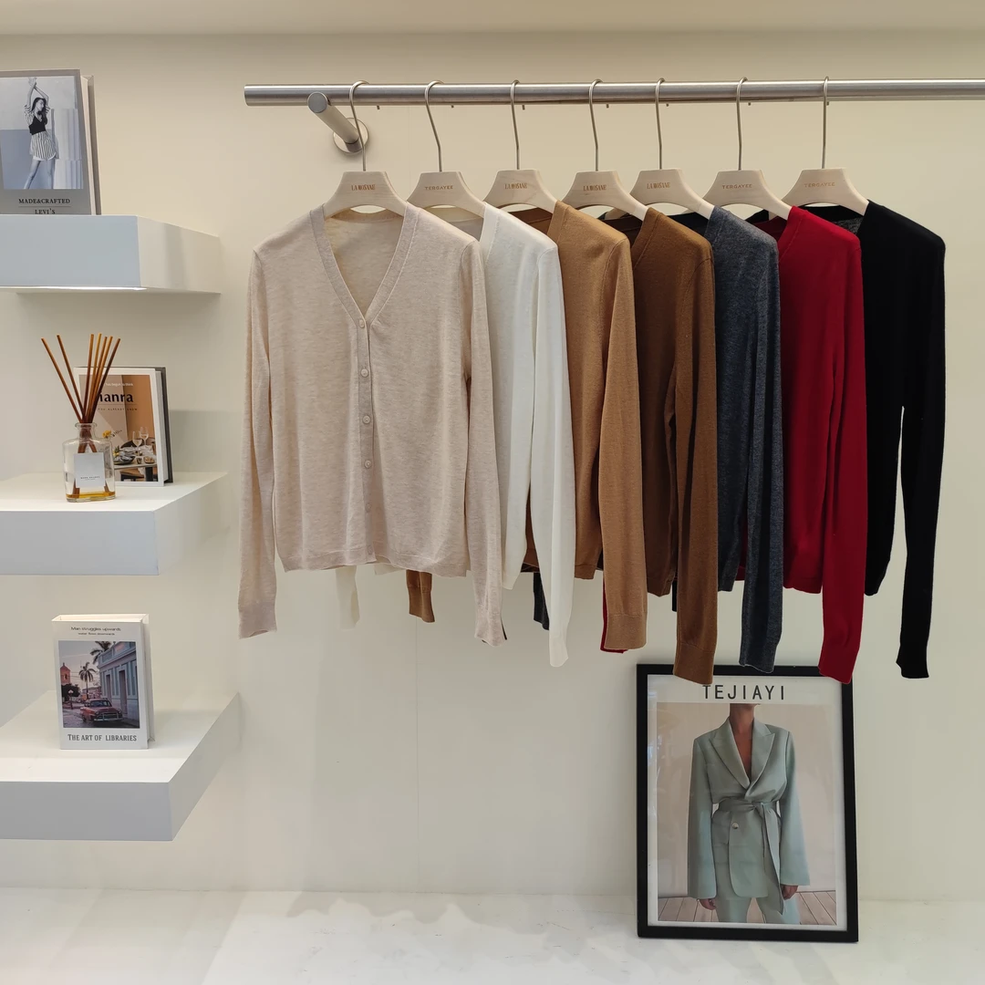 女开衫纯色宽松针织外搭夏季上衣气质时尚v领百搭爆款打底长袖