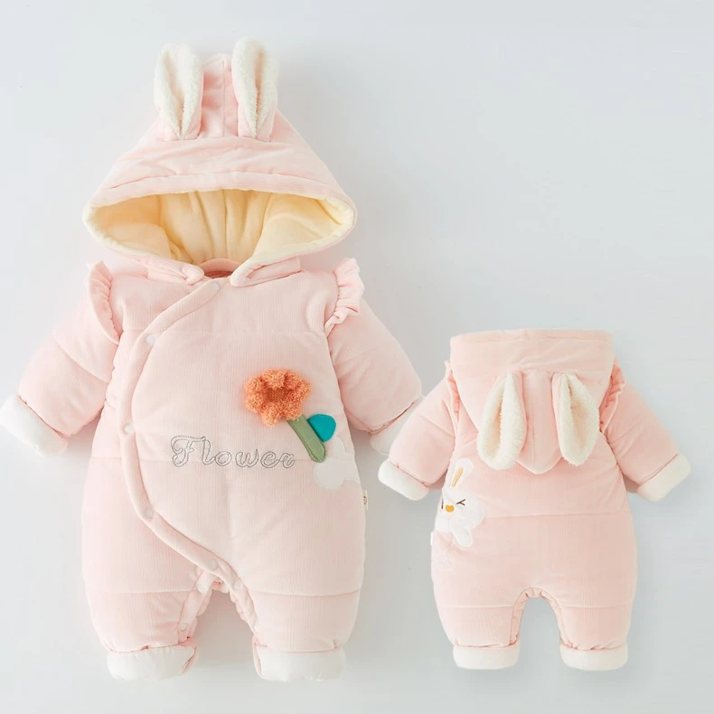 婴儿衣服冬装男女加棉连帽连体衣加厚保暖哈衣新生冬季外出抱衣