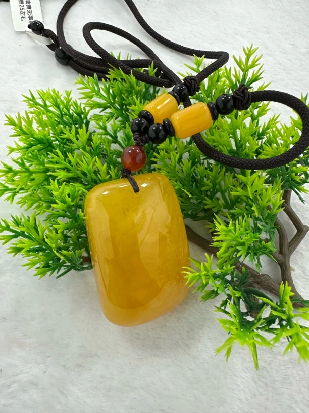 w044古巴新蜜无事牌吊坠