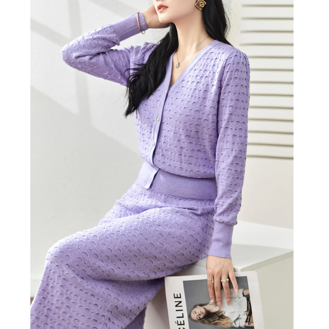 宇菲 #95235 秋冬轻奢感优雅定制珠片 长袖开衫套装