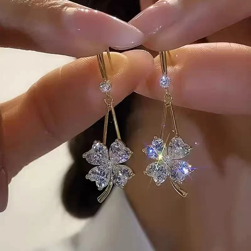 铜合金耳饰 爱心小众设计感轻奢时尚百搭超仙精致个性耳环5662