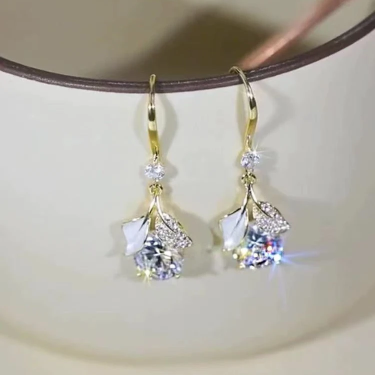 铜合金耳饰 夏日限定树叶水滴形耳钉简约素款精致百搭耳环1337