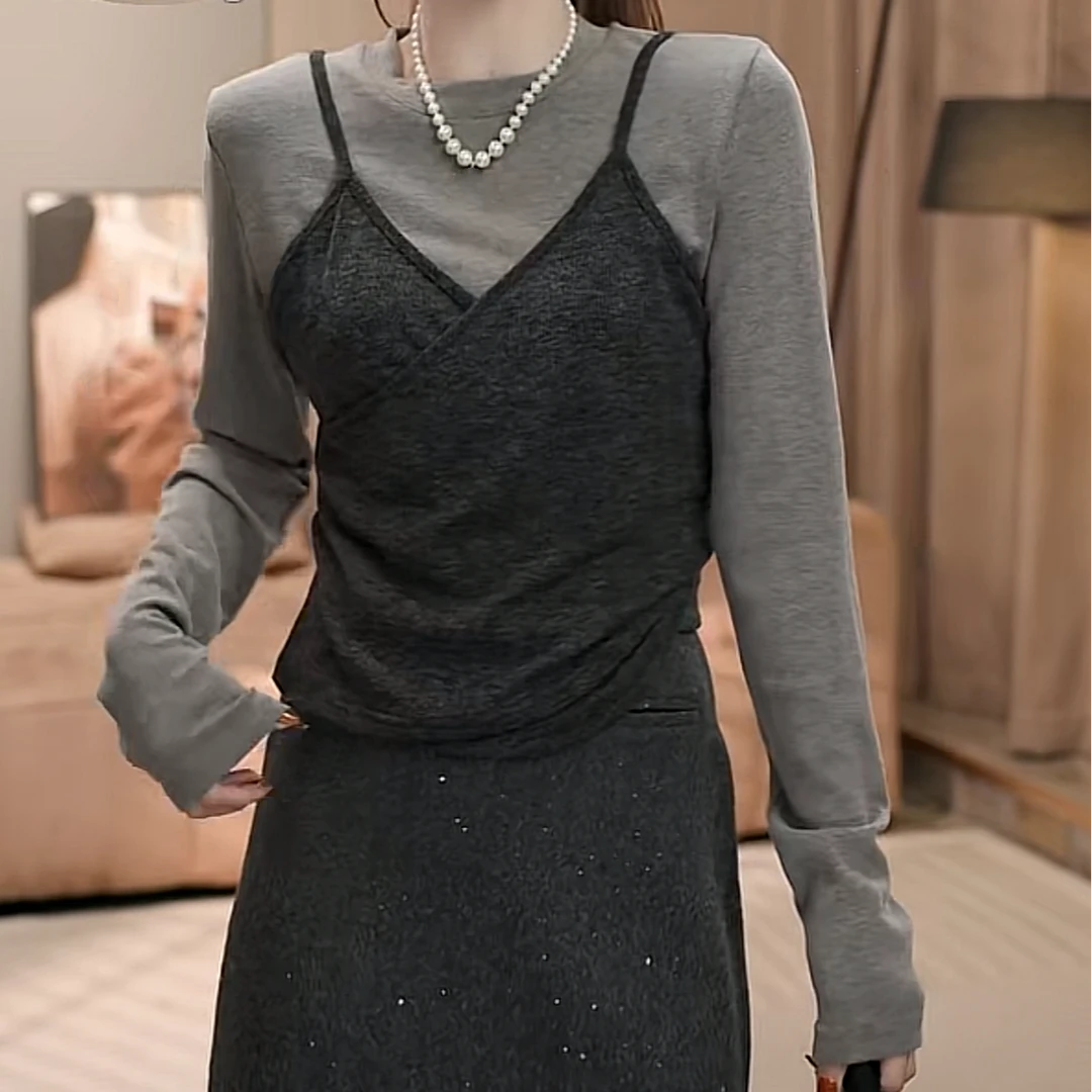 假两件上衣女2024新款冬季时尚圆领气质拼接设计感长袖T恤