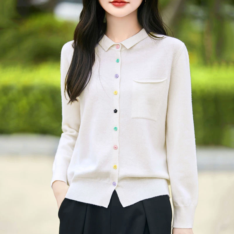 超细绵羊毛开衫款时尚彩扣长袖针织毛衣女