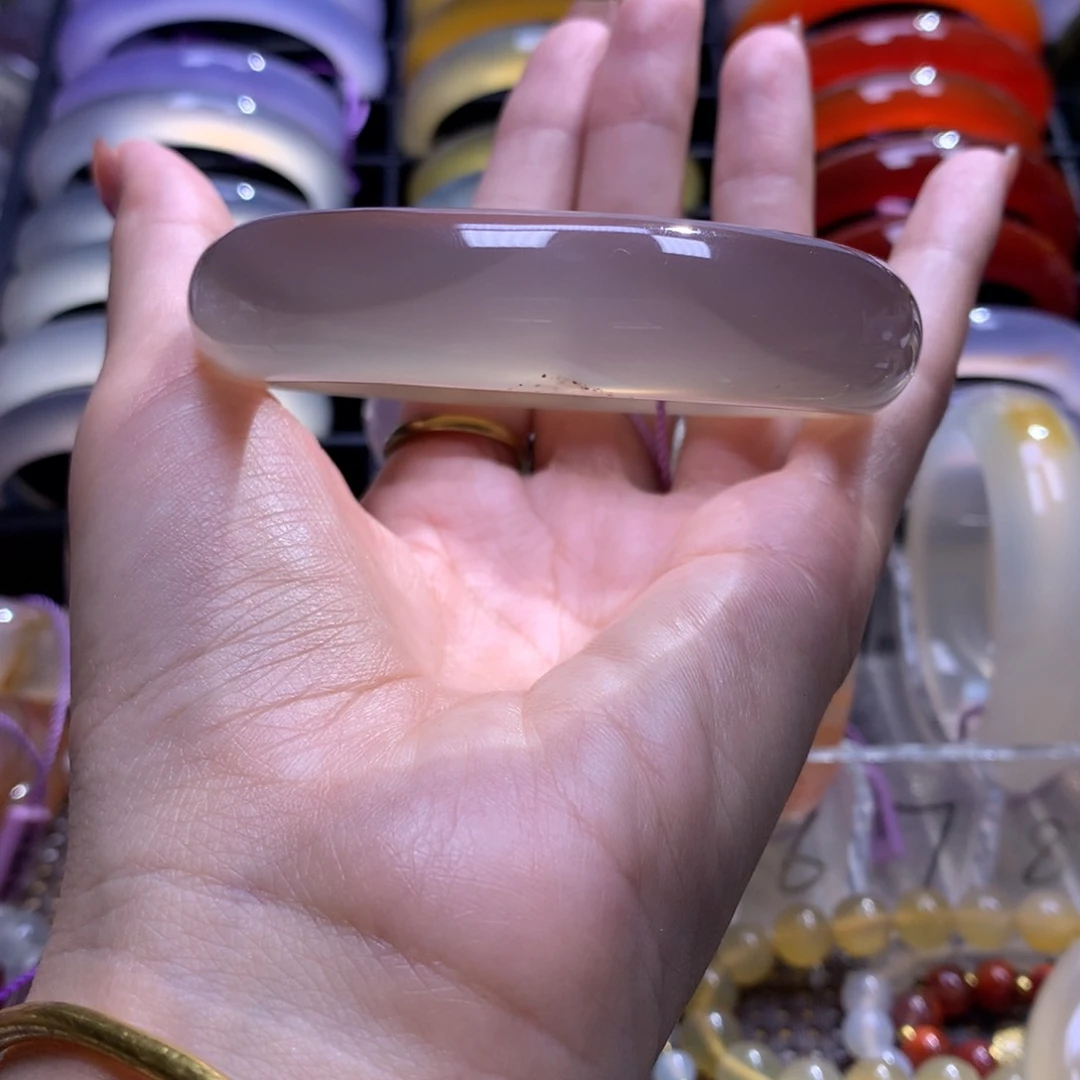 【闪购商品】玛瑙/玉髓手镯未镶嵌时*