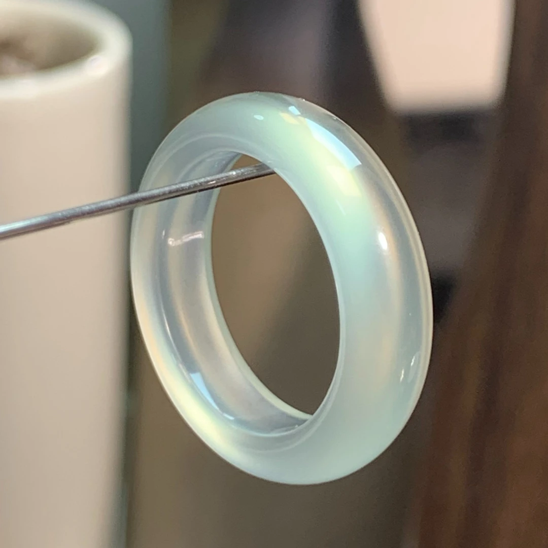 天然马料荧光蓝绿玉指环玛瑙戒圈玉石跑环配素圈对戒多样性发1个