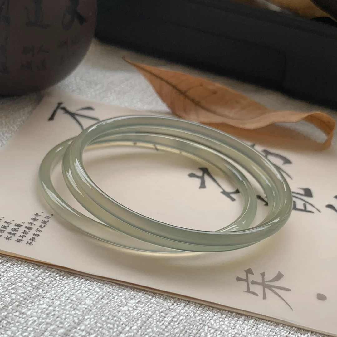 【宠粉福利】天然玛瑙手镯4mm三生三世叮当烟雨江南晴水绿三只发