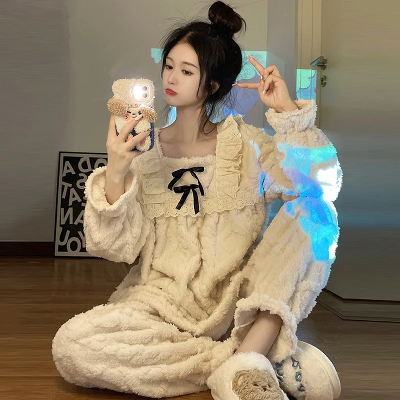 睡衣女珊瑚绒秋冬季长袖加绒加厚法兰绒女士冬天可外穿套装家居服