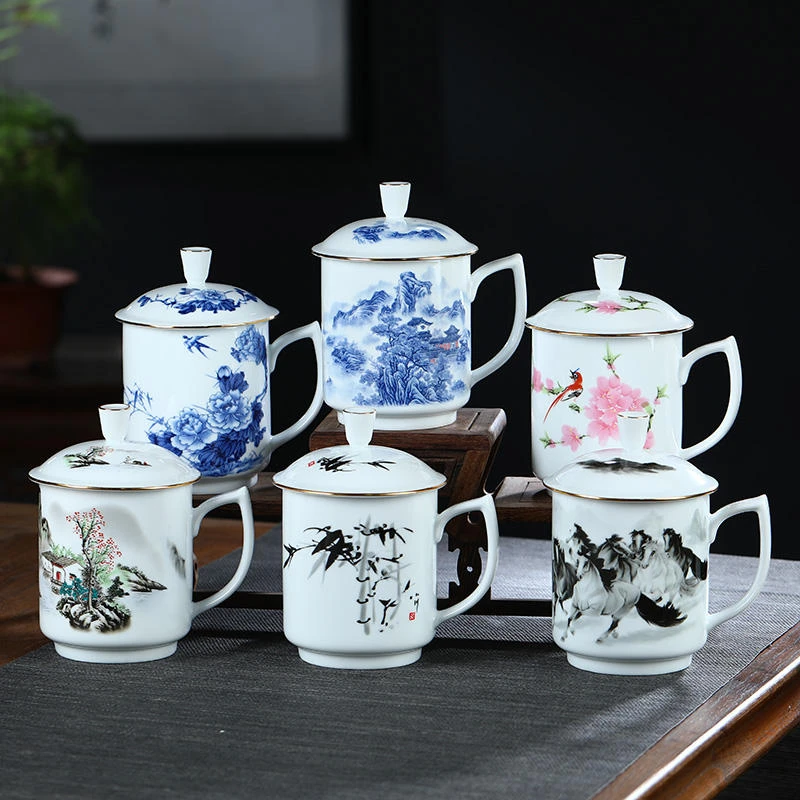 景德镇白瓷茶杯家用带盖水杯中式描金办公杯子青花瓷陶瓷杯会议杯