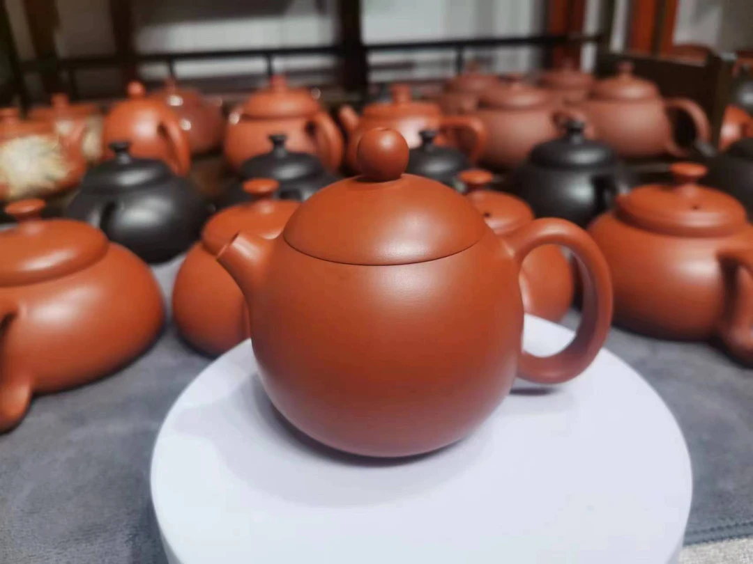 云南建水全手工紫陶（微瑕）