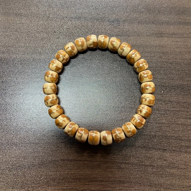 紫金鼠熊猫实心一线天手串9+8mm