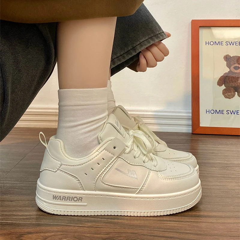 回力女鞋厚底板鞋春秋季新款百搭小众情侣ins潮流休闲学生小白鞋