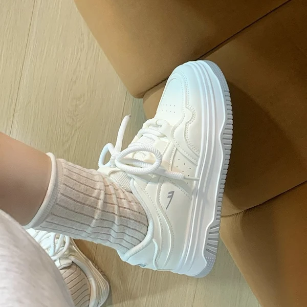 回力小白鞋百搭休闲秋冬季ins潮流时尚学生厚底板鞋新款增高女鞋