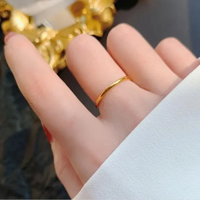 钛钢戒指 光面小圆戒指简约个性磨砂指环不掉色网红时尚金色百搭