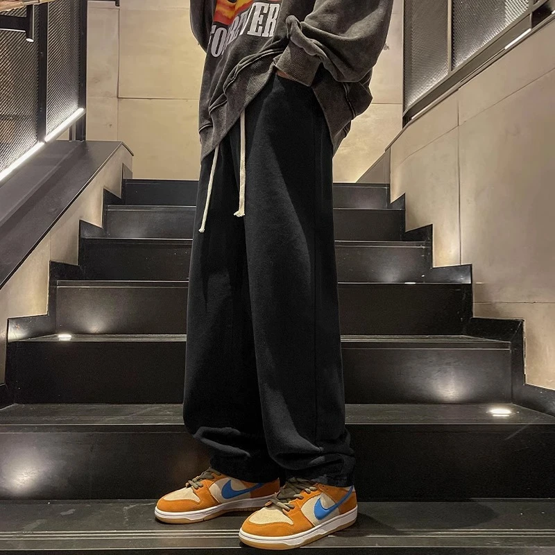 黑色牛仔裤男新款保暖宽松直筒水洗春秋复古美式高街阔腿裤子男士