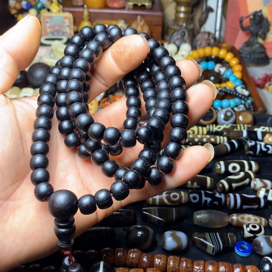 大叶紫檀（黑酸枝木类）