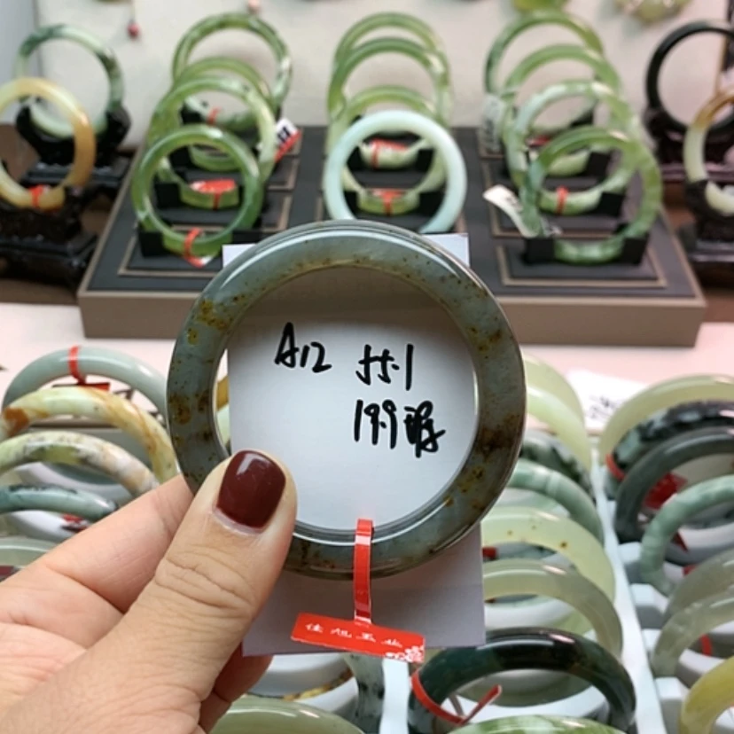 【闪购商品】岫玉手镯未镶嵌