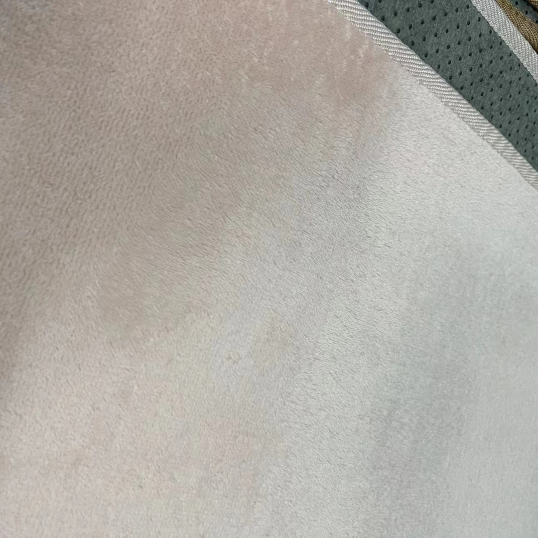 130*180 粉色法兰绒地毯地垫 微瑕疵家用客厅 卧室多功能