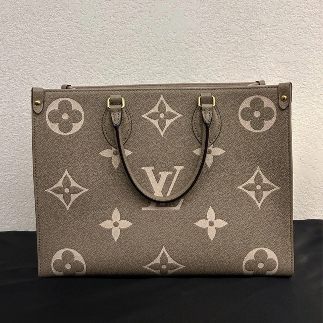 95新 LouisVuitton/路易威登 lv onthego中号大象灰托特包奢侈