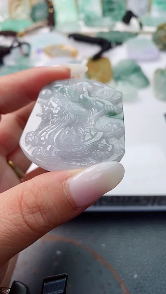 【闪购商品】翡翠吊坠(不含链)未镶嵌1