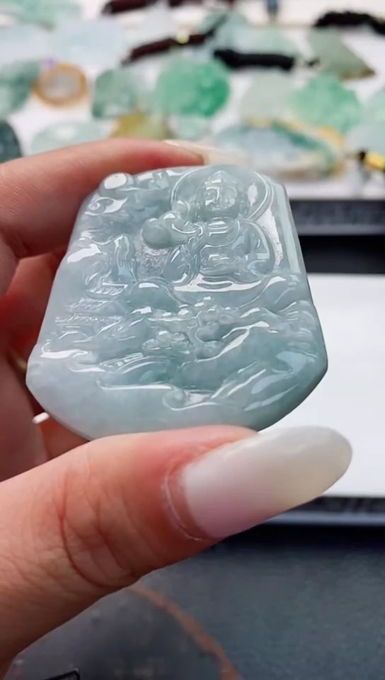 【闪购商品】翡翠吊坠(不含链)未镶嵌1