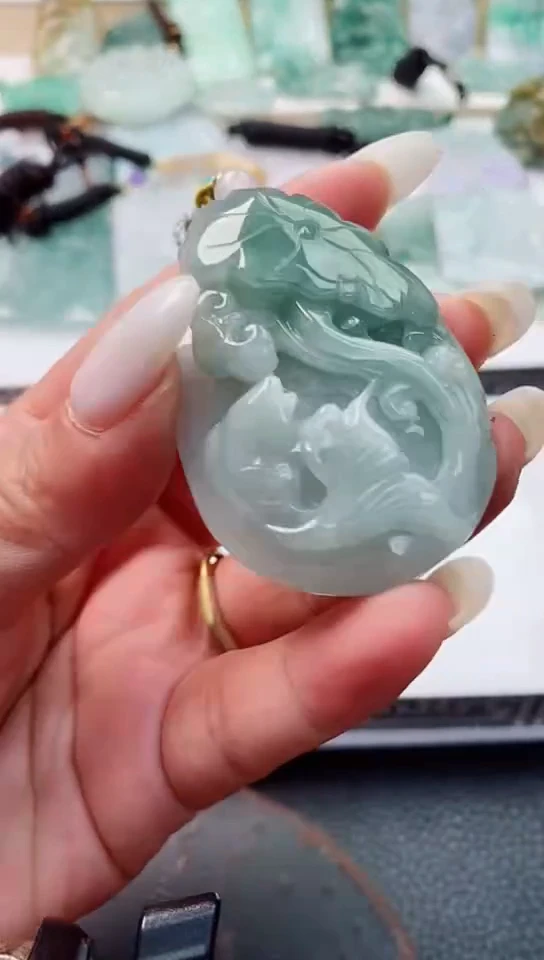 【闪购商品】翡翠吊坠(不含链)未镶嵌1