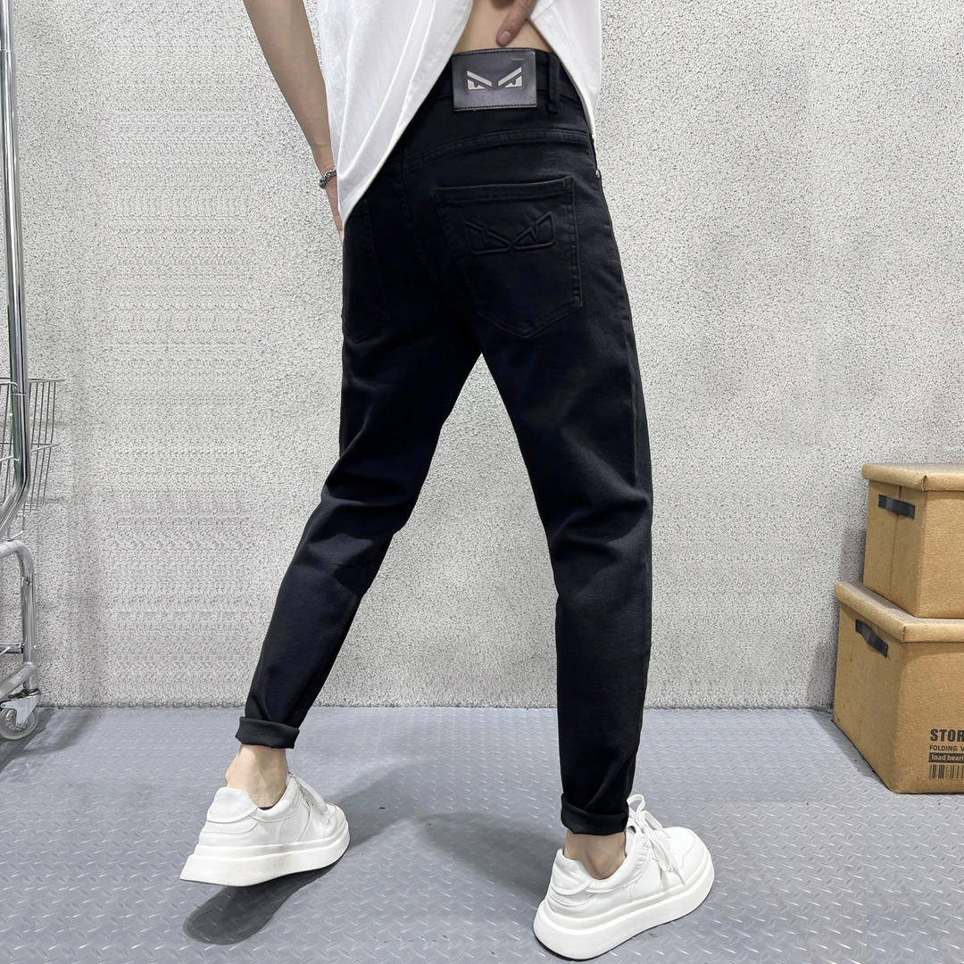 黑色加绒牛仔裤男款冬季欧货时尚休闲弹力轻奢高端男士修身小脚子