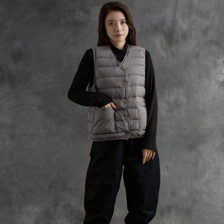 萍姐V领简约时尚马甲【休闲简约】春季新品时尚羽绒马甲22A01