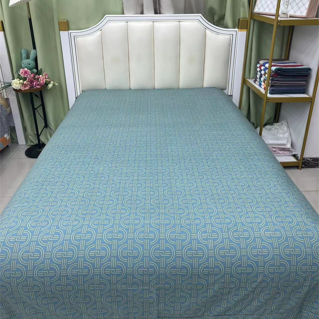 秋冬高端精品五福床单（2*2.3）